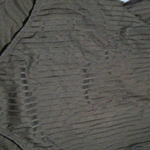 Shade & Shore Low U-Back Cross Strap Ribbed Texture 1 Piece Swimsuit Black XS-XL - Picture 11 of 16